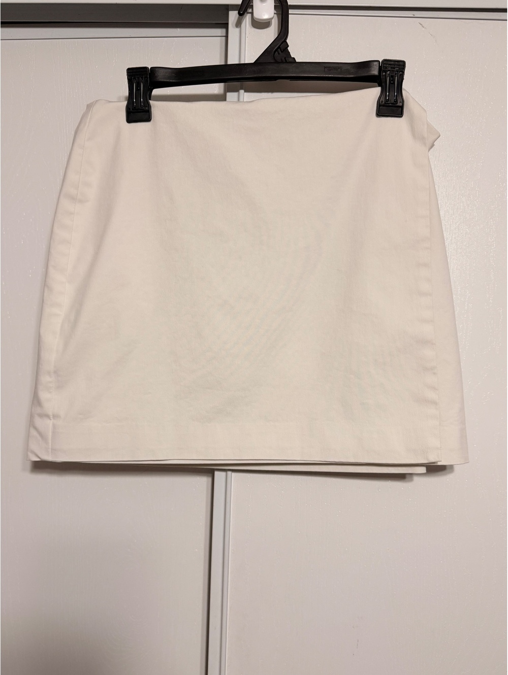 Good American White Mini Skirt Size Large Stretch Side Zip